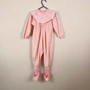 VTG Bebe Pink Velour Footie Sleeper Satin Lace Collar Baby Jumpsuit COTTAGECORE